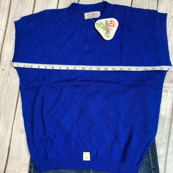 Vintage Cuddle Knit Sweater Vest - Picture 4 of 9
